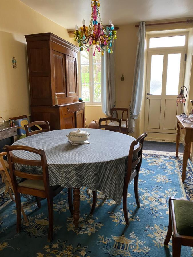 Le Trianon Bed & Breakfast Le Bourgneuf-la-Foret Exterior foto